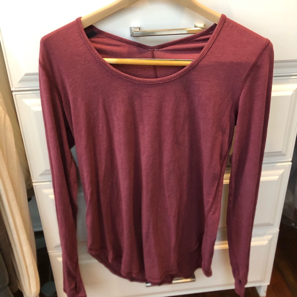 Lululemon top size 6